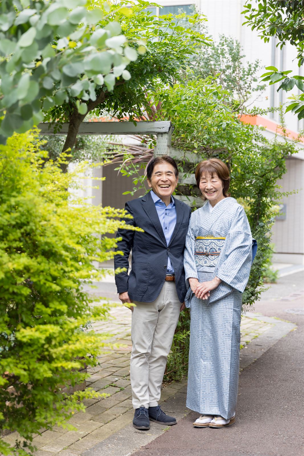 着物姿のご夫婦（高幡不動でのロケ撮影）